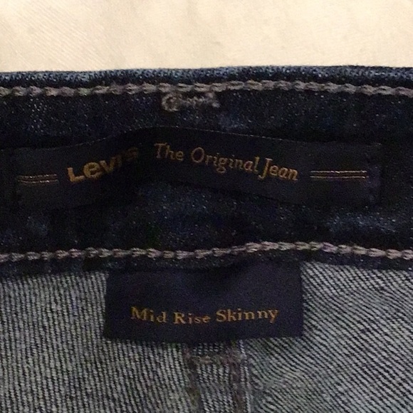 Levi’s Mid Rise Skinny Ankle Jeans Capri Size 6M - Picture 5 of 5